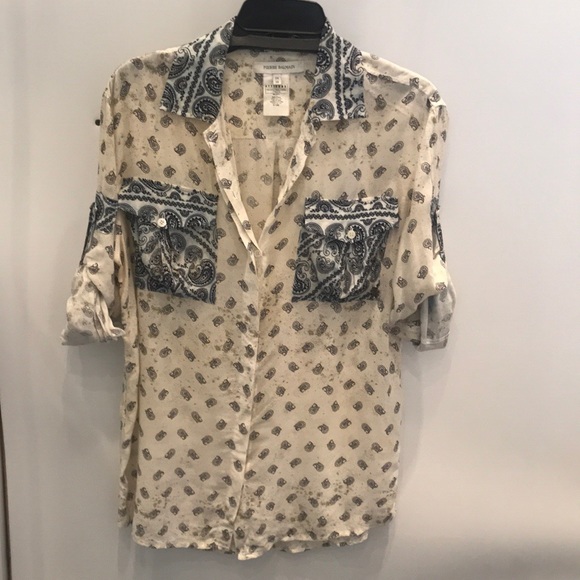 Pierre Balmain Tops - Pierre Balmain button down paisley print sz 38